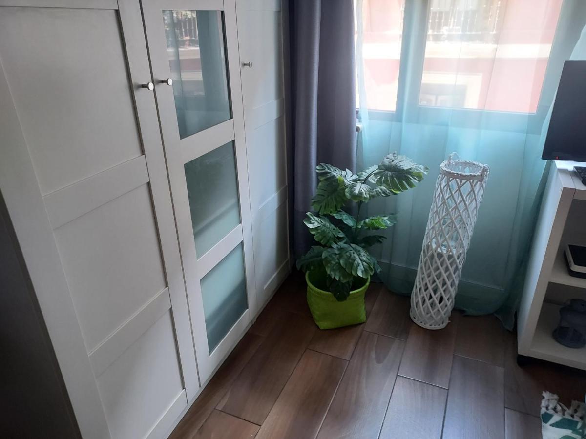 Valentina Apartment Madrid Exterior photo